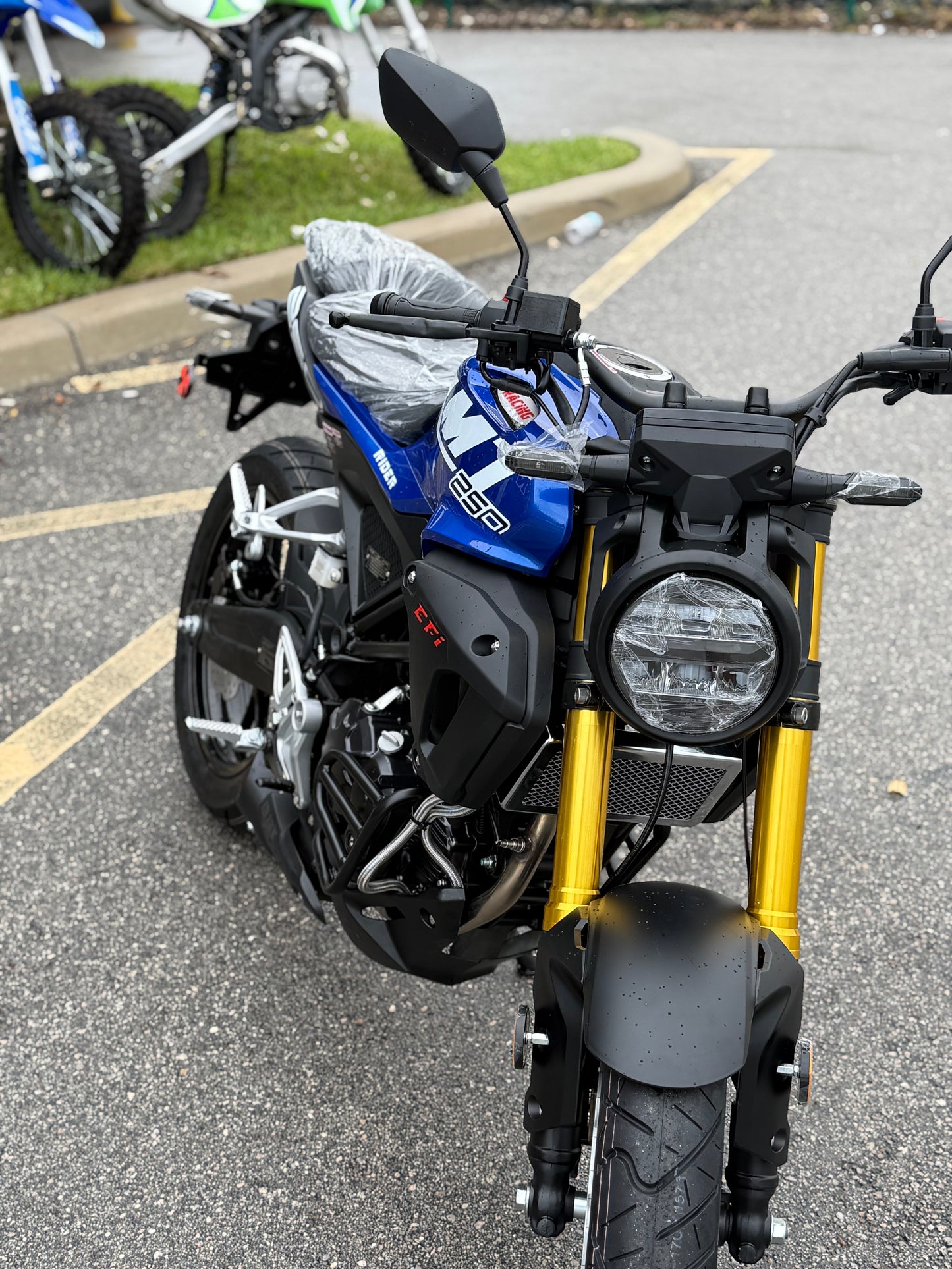 VITACHI XMT 250CC
