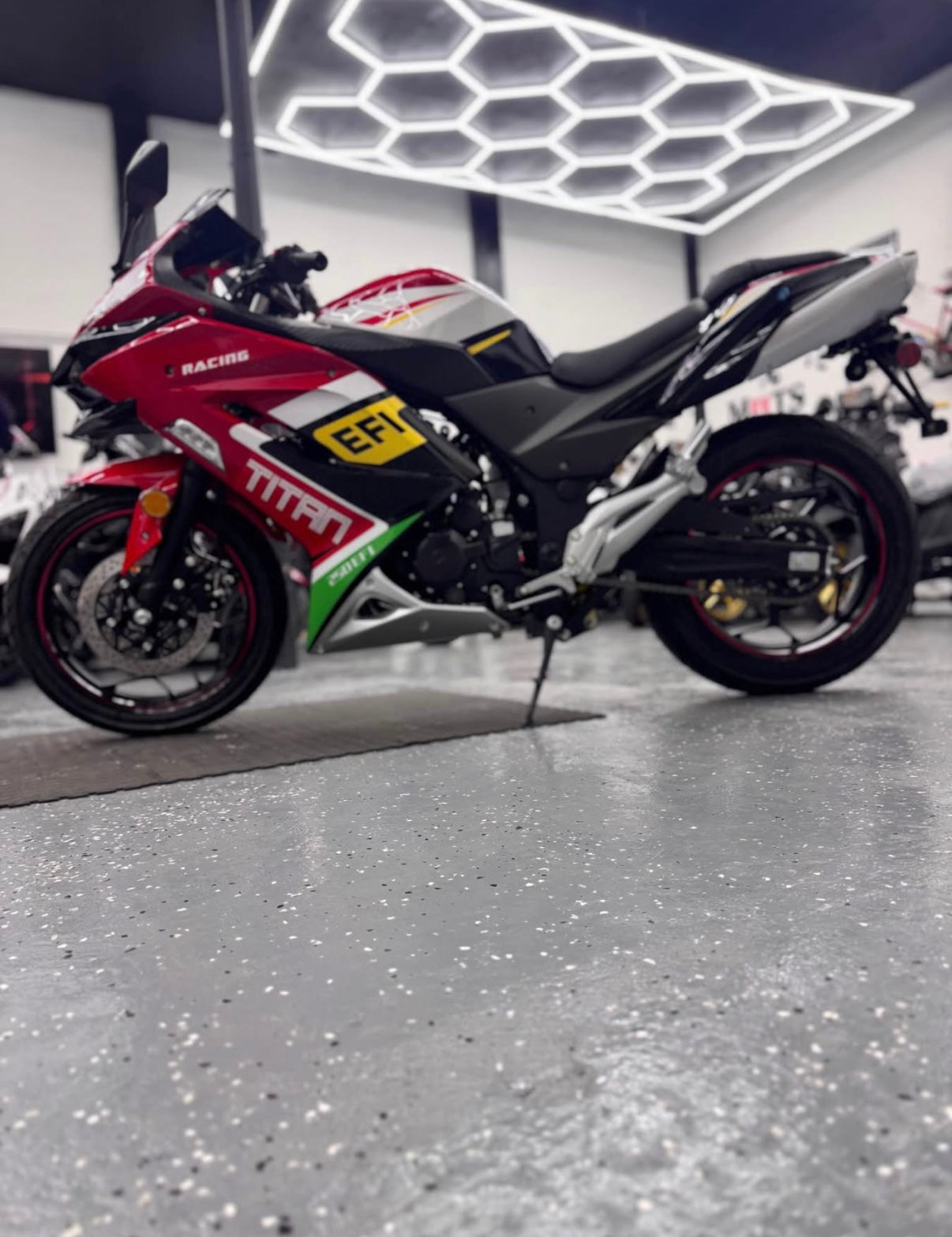 VITACHI TITAN 250CC