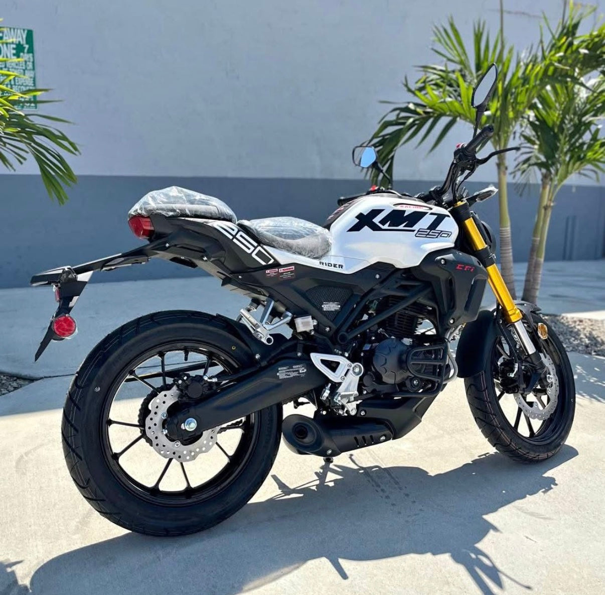 VITACHI XMT 250CC