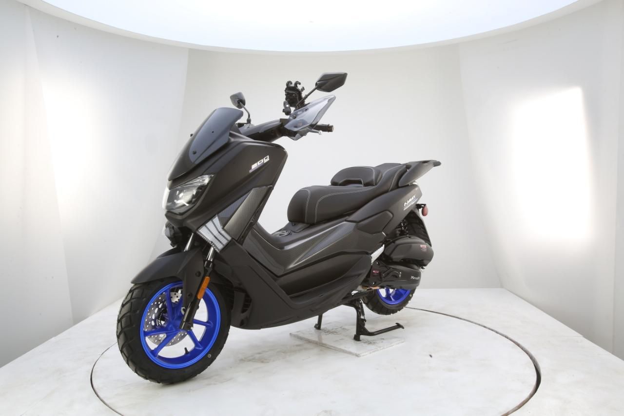 NMAX 200CC
